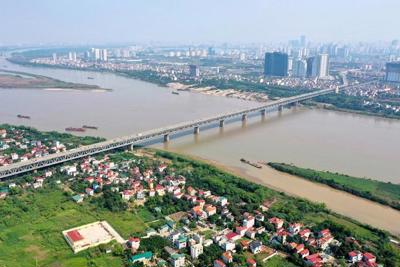 Nhà đầu tư cân nhắc đón sóng hạ tầng quy hoạch sông Hồng