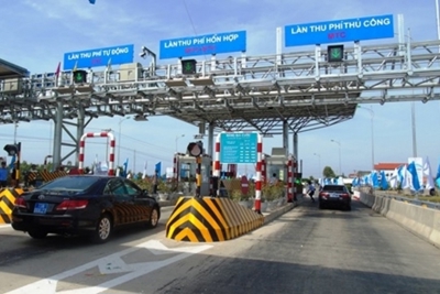 Đẩy nhanh tiến độ triển khai hệ thống thu phí dịch vụ sử dụng đường bộ điện tử không dừng