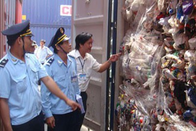 Mạnh tay xử lý phế liệu nhập khẩu