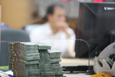 Thỏa thuận lãi suất rút tiền gửi trước hạn: Lợi thì có lợi…