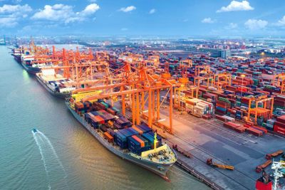 Giá cước tăng cao, nhiều doanh nghiệp vận tải biển lãi lớn