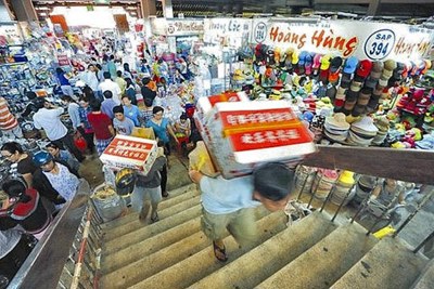 Kẽ hở mở đường cho hàng Trung Quốc