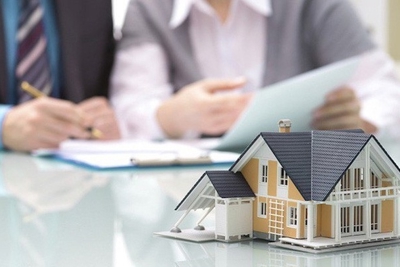 Nhiều bất cập quy định bắt buộc bán bất động sản qua sàn