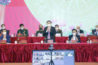 Chủ tịch Quốc hội Vương Đình Huệ tiếp xúc cử tri quận Hải An, TP. Hải Phòng