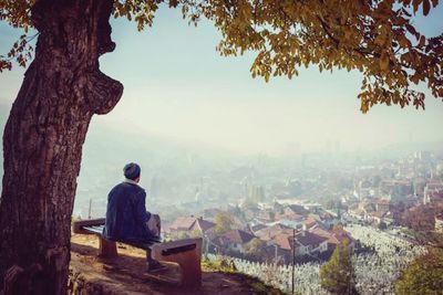Người giàu có sướng?