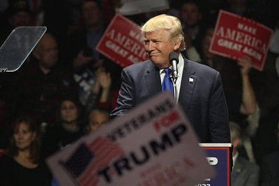 Nếu tái cử, chính sách kinh tế của ông Trump sẽ thế nào?