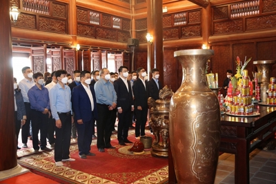 Cán bộ, công chức Kho bạc Nhà nước với hành trình “Về nguồn” nhân kỷ niệm ngày tái thành lập hệ thống