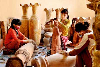 Phát triển các làng nghề mới đảm bảo thân thiện với môi trường và phát triển bền vững