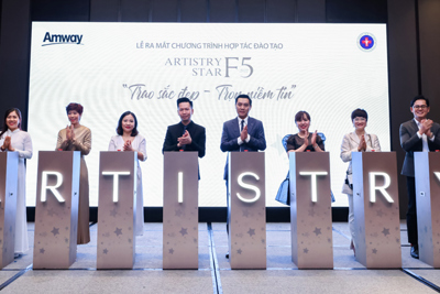 Amway Việt Nam hợp tác với Trường Cao đẳng Y dược Cộng đồng khởi động chương trình đào tạo chuyên sâu