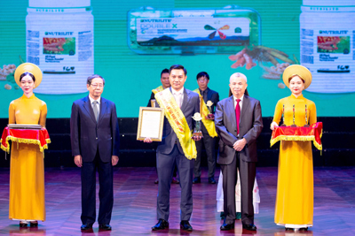 Lần thứ 10 Amway Việt Nam nhận giải thưởng “Sản phẩm vàng vì sức khỏe cộng đồng”