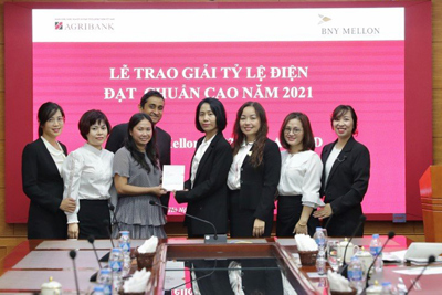 Agribank vinh dự nhận giải thưởng “Tỷ lệ điện đạt chuẩn cao năm 2021”