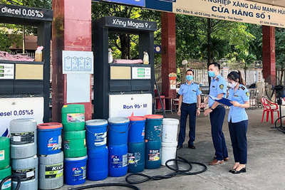 Ngăn chặn vi phạm trong kinh doanh xăng dầu