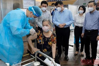 Hà Nội yêu cầu công khai giá dịch vụ xét nghiệm COVID-19