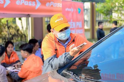 Hết ngày 31/12, chủ phương tiện phải trả phí dán thẻ ETC