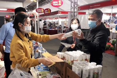 100 doanh nghiệp tham gia Hội chợ hàng Việt Nam được người tiêu dùng yêu thích