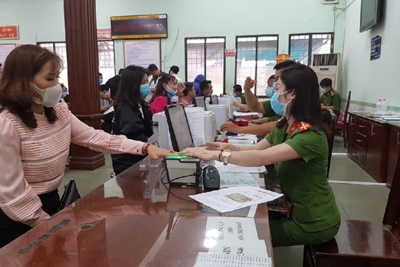 Giảm 50% lệ phí làm căn cước công dân có gắn chip