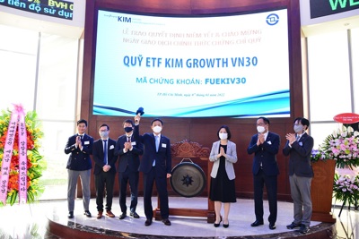 Niêm yết và chính thức giao dịch chứng chỉ quỹ Fuekiv30 của Quỹ ETF KIM Growth VN30