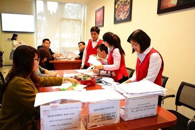4/5 phiên bán hết 100% khối lượng cổ phần chào bán trong tháng 2/2019