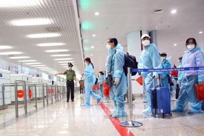 Yêu cầu phòng chống dịch đối với người nhập cảnh
