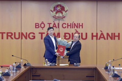 Bộ Tài chính bổ nhiệm lãnh đạo VNX và HNX 