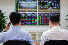 Tổng số lượng tài khoản trên thị trường chứng khoán tăng hơn 13% so với đầu năm