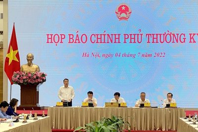 Chủ động điều chỉnh chính sách nhằm ổn định giá xăng dầu trong nước