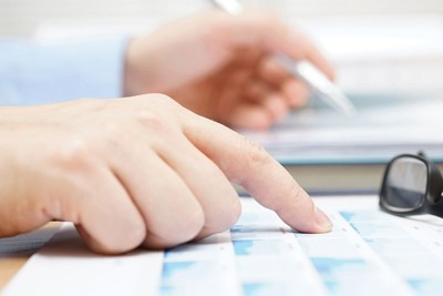 Xử phạt một nhà đầu tư vì báo cáo không đúng thời hạn