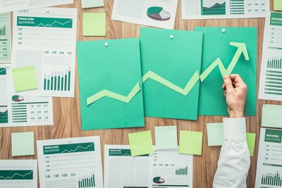 Nhà đầu tư vững tin hơn khiến giá trị giao dịch cổ phiếu niêm yết trên HNX tăng