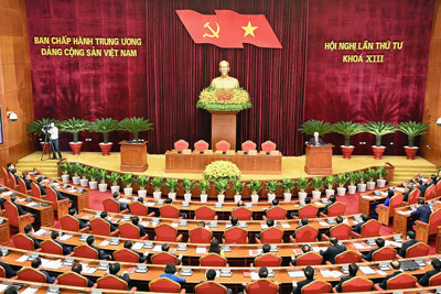 Tập trung tháo gỡ các khó khăn, điểm nghẽn, khơi thông mọi nguồn lực cho phòng, chống dịch và phát triển KT-XH
