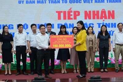 HNX chung tay chia sẻ, ủng hộ nhân dân miền Trung
