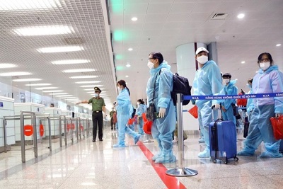 Hướng dẫn mới nhất về phòng dịch với người nhập cảnh áp dụng từ ngày 1/1/2022