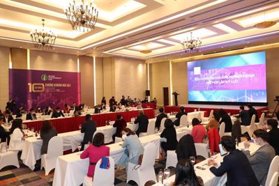 Thị trường chứng khoán tiếp tục phát triển ổn định, bền vững, công khai và minh bạch