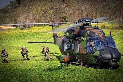 "Sửng sốt" với trực thăng chống ngầm NH90 hiện đại nhất của các quốc gia châu Âu