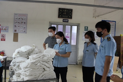 Ngành Hải quan thu ngân sách đạt 99,95% dự toán