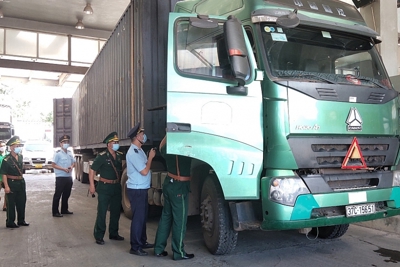 Đẩy mạnh xuất nhập khẩu qua cửa khẩu quốc tế Cầu Treo