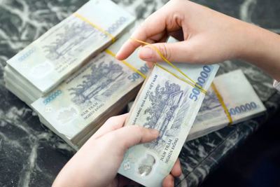 Tiền lương, trợ cấp năm 2021 thực hiện từ nguồn nào?