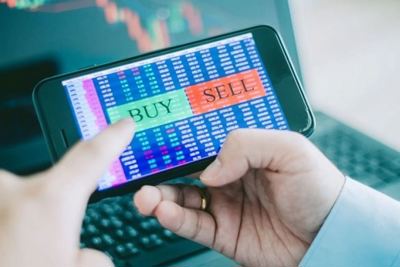  Bắt đáy hay cắt lỗ? 