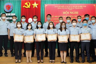 Học tập Bác để phát huy sức mạnh tổng hợp, nỗ lực thực hiện “mục tiêu kép”