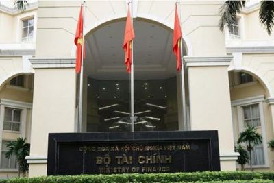 Bộ Tài chính thực hiện đa mục tiêu trong phòng, chống dịch và phục hồi, phát triển kinh tế - xã hội