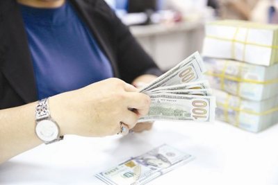  Thận trọng với nới lỏng tiền tệ thời Covid-19 