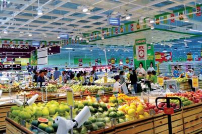 Bình ổn giá cả thị trường, nhất là hàng hóa, dịch vụ thiết yếu