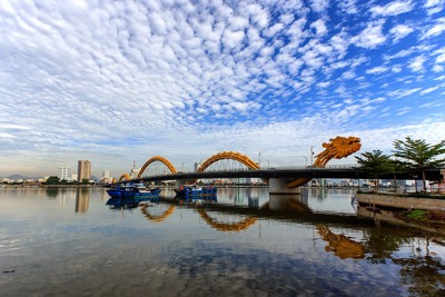 Cơn sốt đất Đà Nẵng: Người dân mạo hiểm, tiền rơi túi giới "đầu cơ"