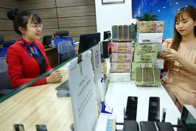 Hạn chế tín dụng vào các lĩnh vực rủi ro