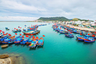 Phát triển kinh tế biển bền vững ở Việt Nam và những vấn đề đặt ra