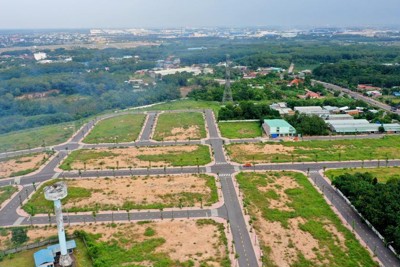  Đất nền “nóng hầm hập”, hàng loạt địa phương siết phân lô để chặn sốt 