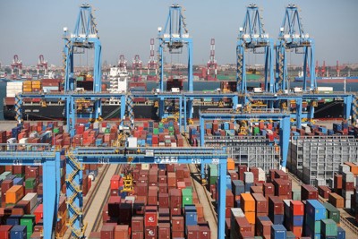 Vì sao IMF hạ dự báo tăng trưởng toàn cầu?