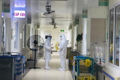 Nhân tố ảnh hưởng đến chất lượng bệnh viện công lập trên địa bàn TP. Hà Nội