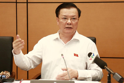 Bộ trưởng Đinh Tiến Dũng làm rõ nhiều nội dung đại biểu Quốc hội quan tâm