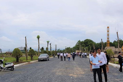 Doanh nghiệp địa ốc đau đầu vì “loạn” sàn môi giới