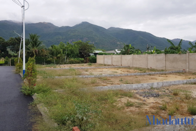 Khánh Hòa siết tình trạng phân lô bán nền trái phép, thổi giá đất